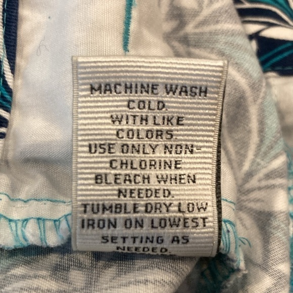 Stylus size 12 patterned blue & teal shorts great condition 💯 cotton - Picture 6 of 6